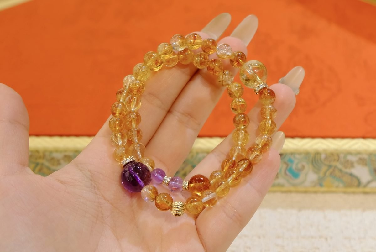 6mm 7 Chakra Balancing Bracelet with Amethyst - Image 4