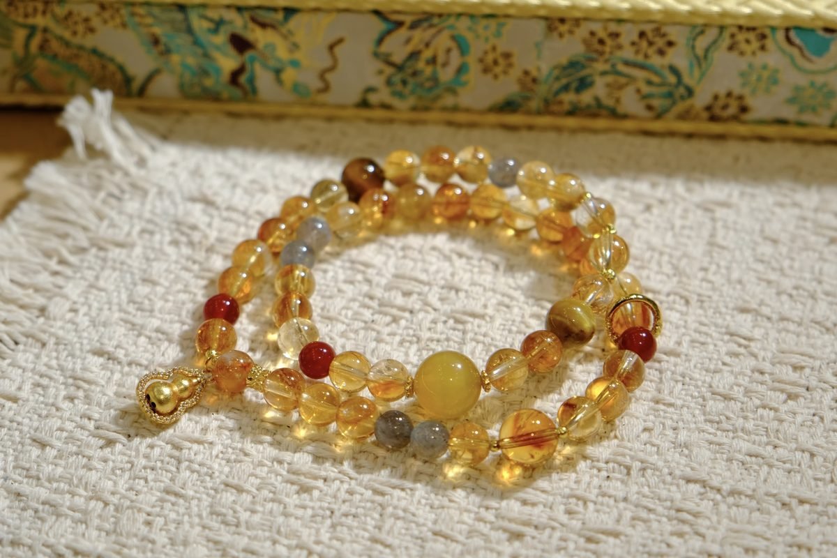 7mm Citrine Bracelet with Rainbow Moonstone & Red Agate