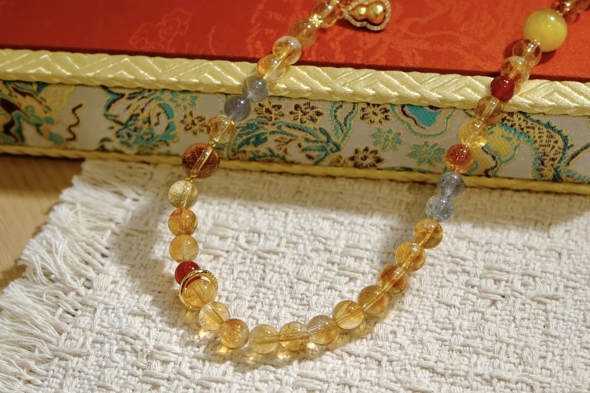 7mm Citrine Bracelet with Rainbow Moonstone & Red Agate - Image 4