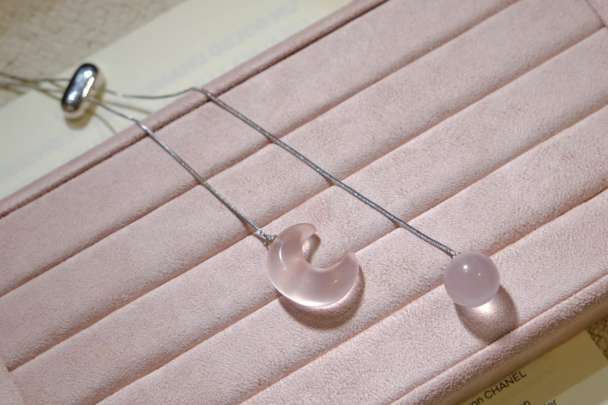 13mm Ice-Crystal Rose Quartz Necklace