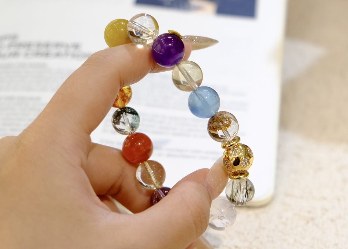 12mm 7 Chakra Balancing Bracelet with Rose Quartz & Amethyst - Image 4