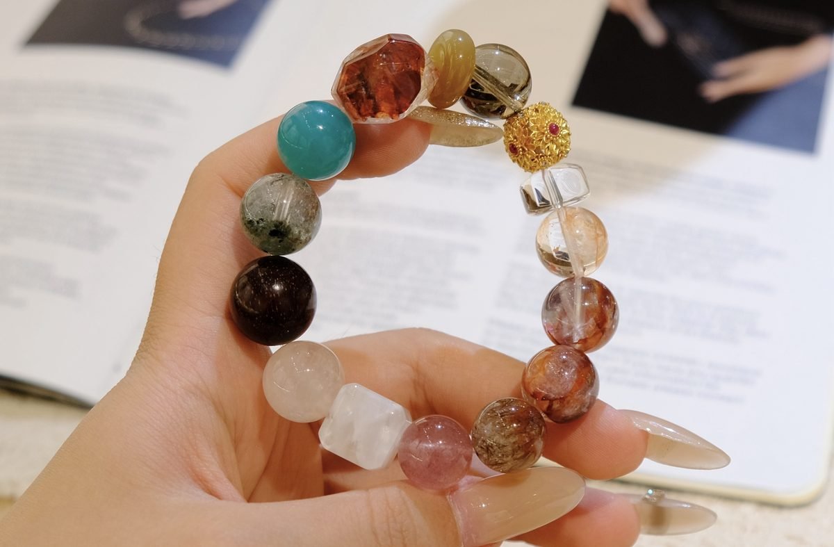 15mm 7 Chakra Balancing Bracelet with Green Phantom Quartz & Amazonite - Image 4