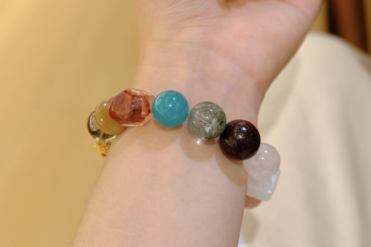 15mm 7 Chakra Balancing Bracelet with Green Phantom Quartz & Amazonite - Image 6