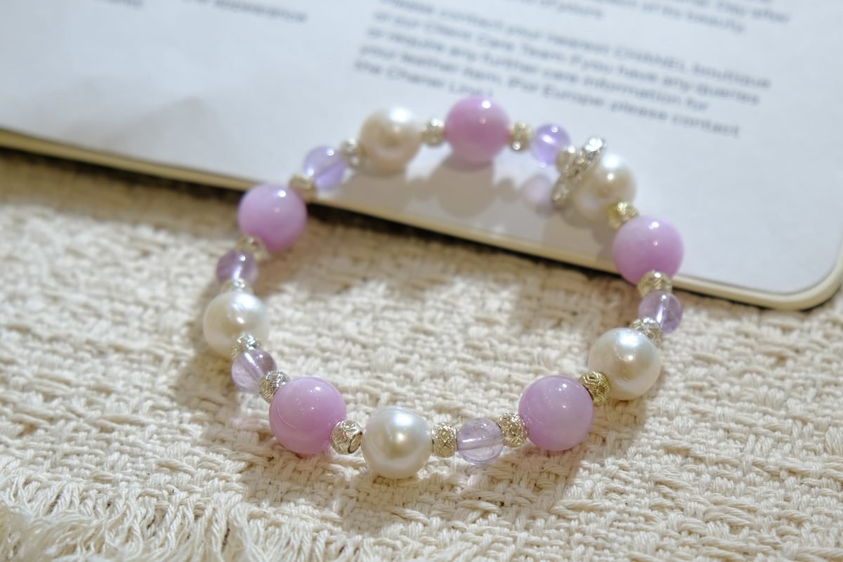 10mm Amethyst Bracelet with Kunzite & Freshwater Pearl