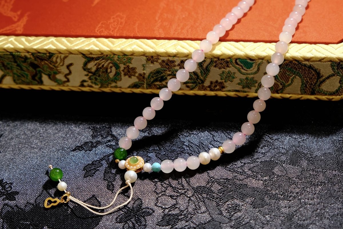 6mm 7 Chakra Balancing Bracelet with Jade & Red Agate