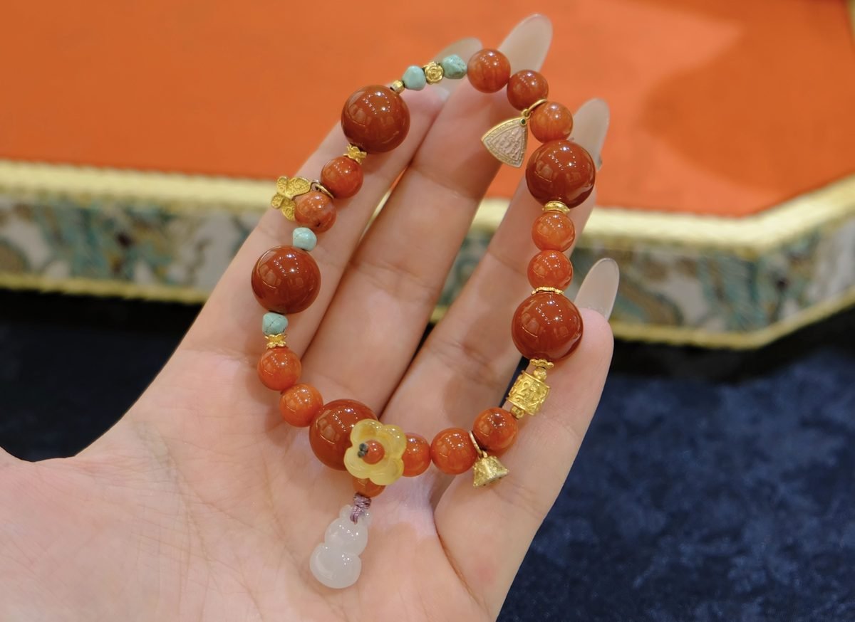 12mm 7 Chakra Balancing Bracelet with Red Agate & Amber - Image 3