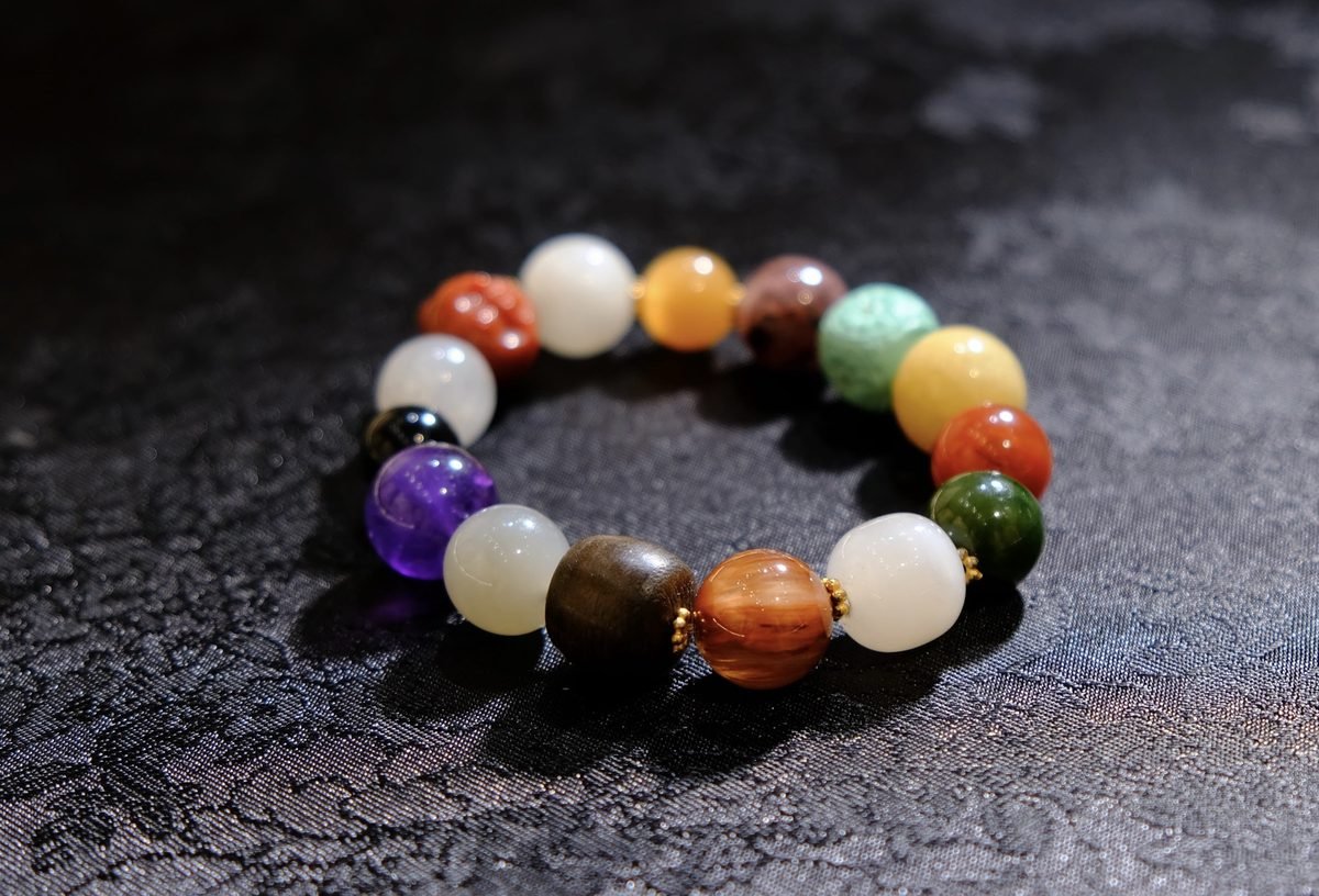 12mm 7 Chakra Balancing Bracelet — Ref. 00309
