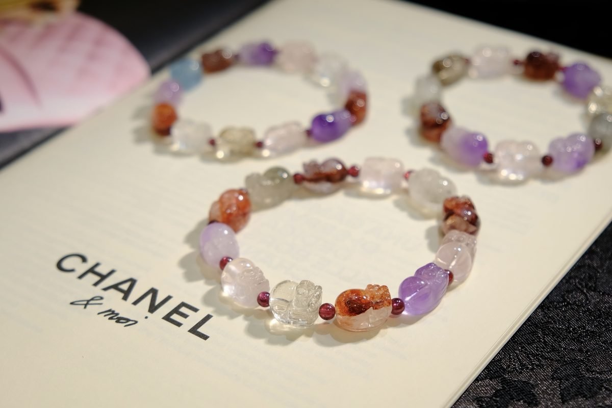 8mm 7 Chakra Balancing Bracelet with Rose Quartz & Amethyst — Ref. 00333