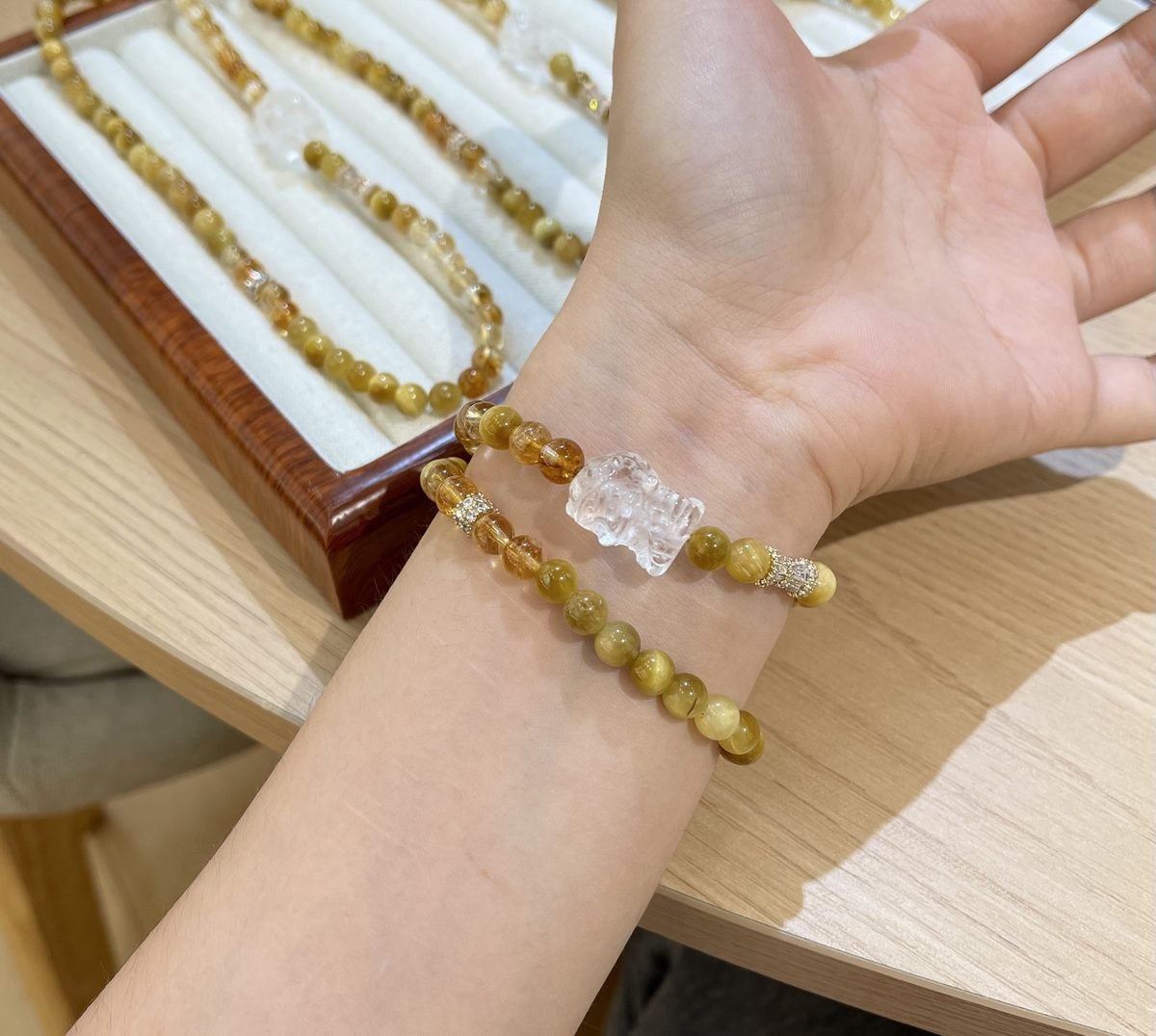6mm Citrine Bracelet with Tiger Eye — Ref. 00382 - Image 4