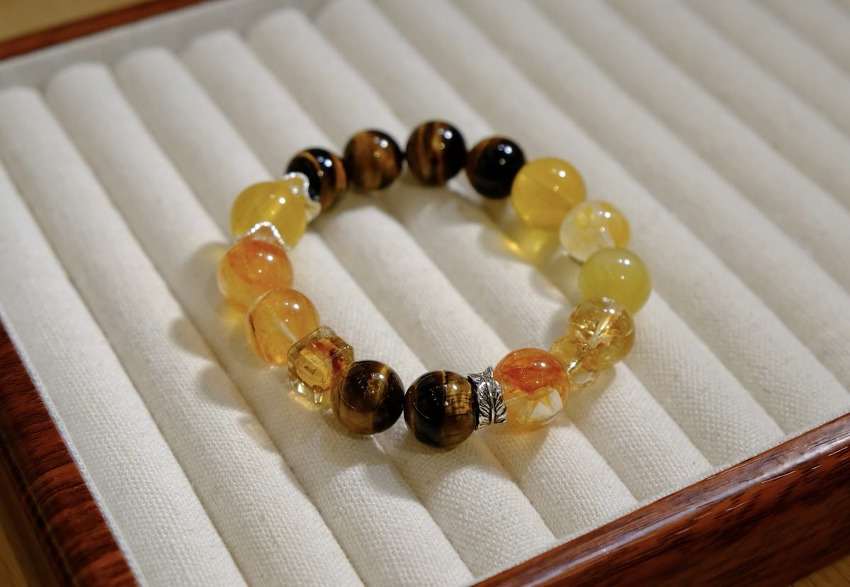12mm 7 Chakra Balancing Bracelet with Fluorite & Tiger Eye