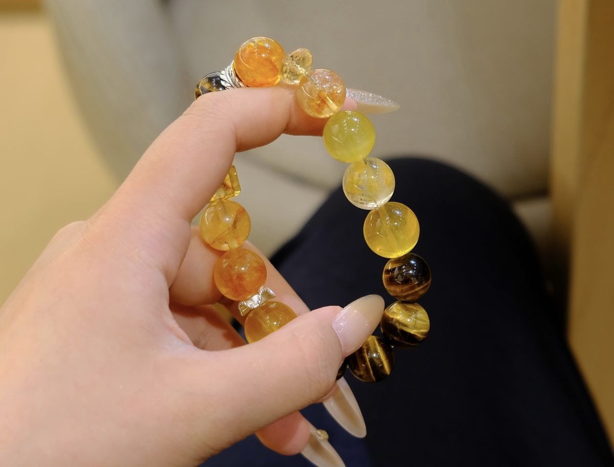12mm 7 Chakra Balancing Bracelet with Fluorite & Tiger Eye - Image 5