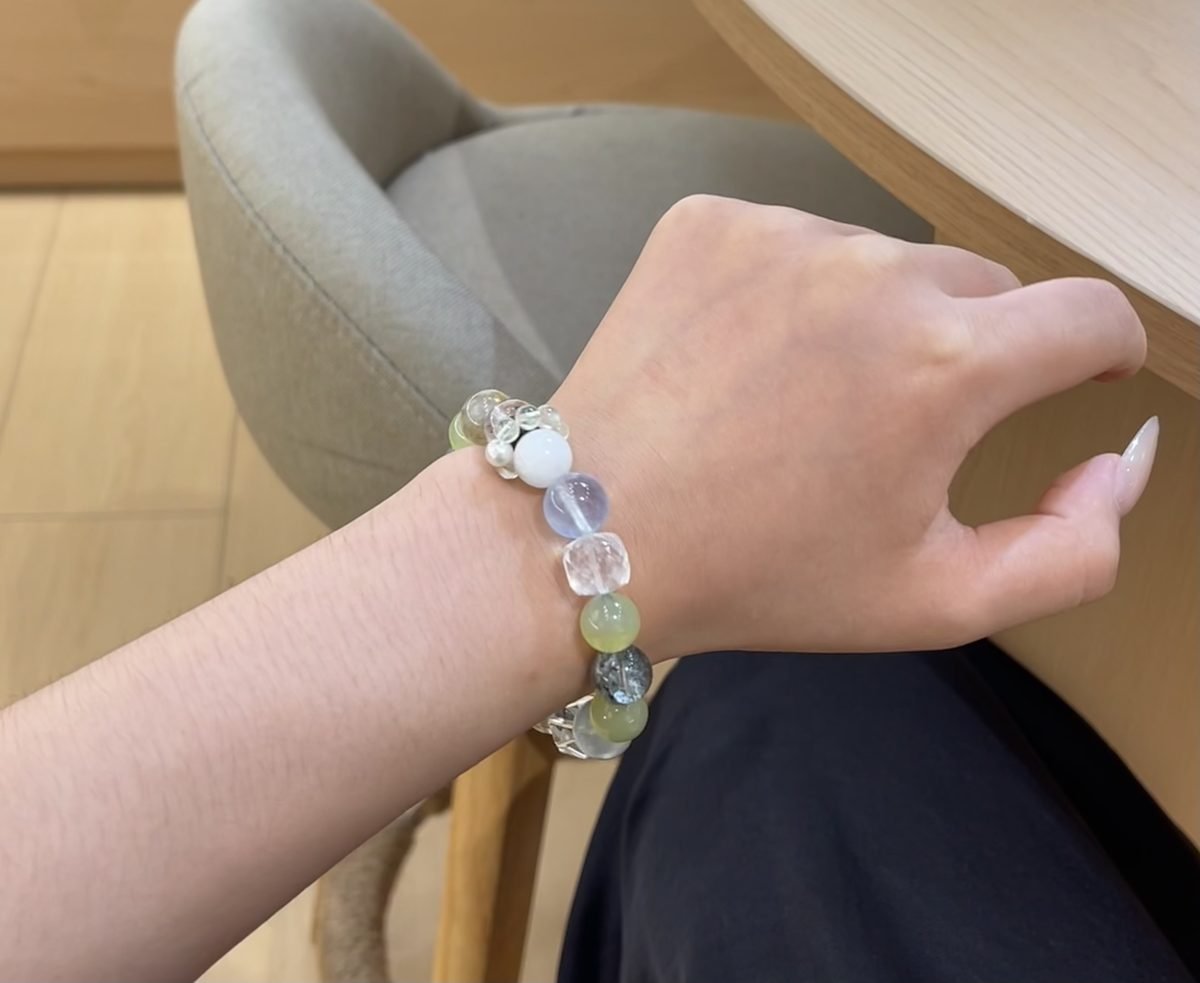 10mm 7 Chakra Balancing Bracelet with Green Phantom Quartz & Rutilated Quartz — Ref. 00416 - Image 5