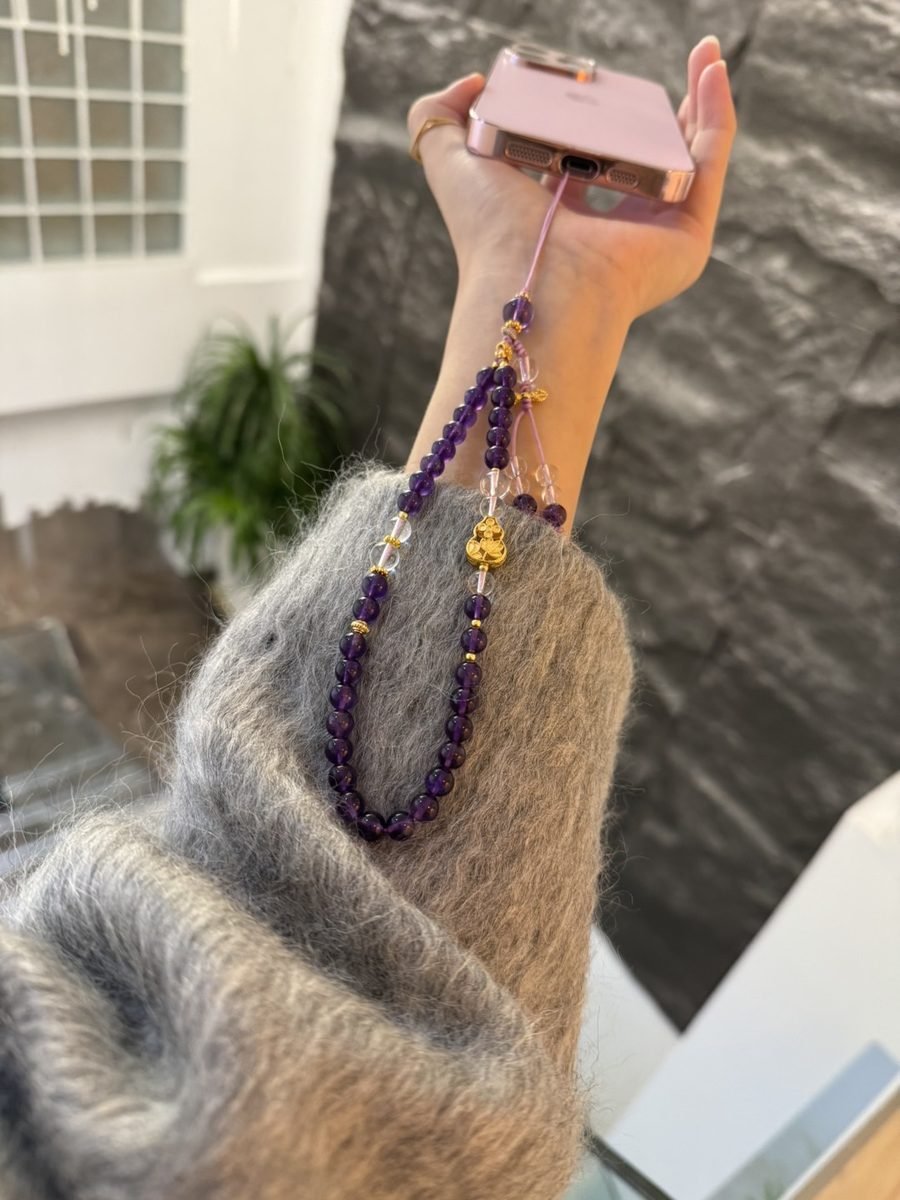 5-6mm Amethyst Bracelet with Clear Quartz - Image 5