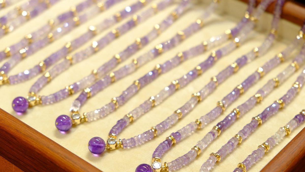 6mm Amethyst Faceted Bracelet