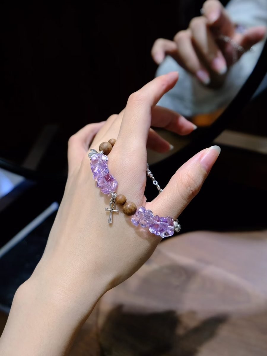 6-9mm Amethyst Chip Bracelet - Image 3