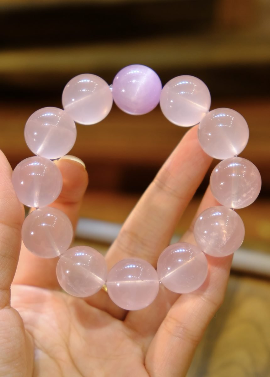 17.2mm Rose Quartz Bracelet with Kunzite - Image 2