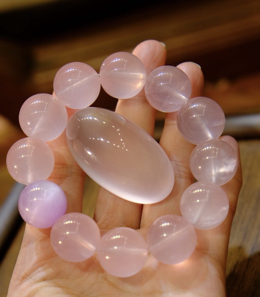 17.2mm Rose Quartz Bracelet with Kunzite - Image 5