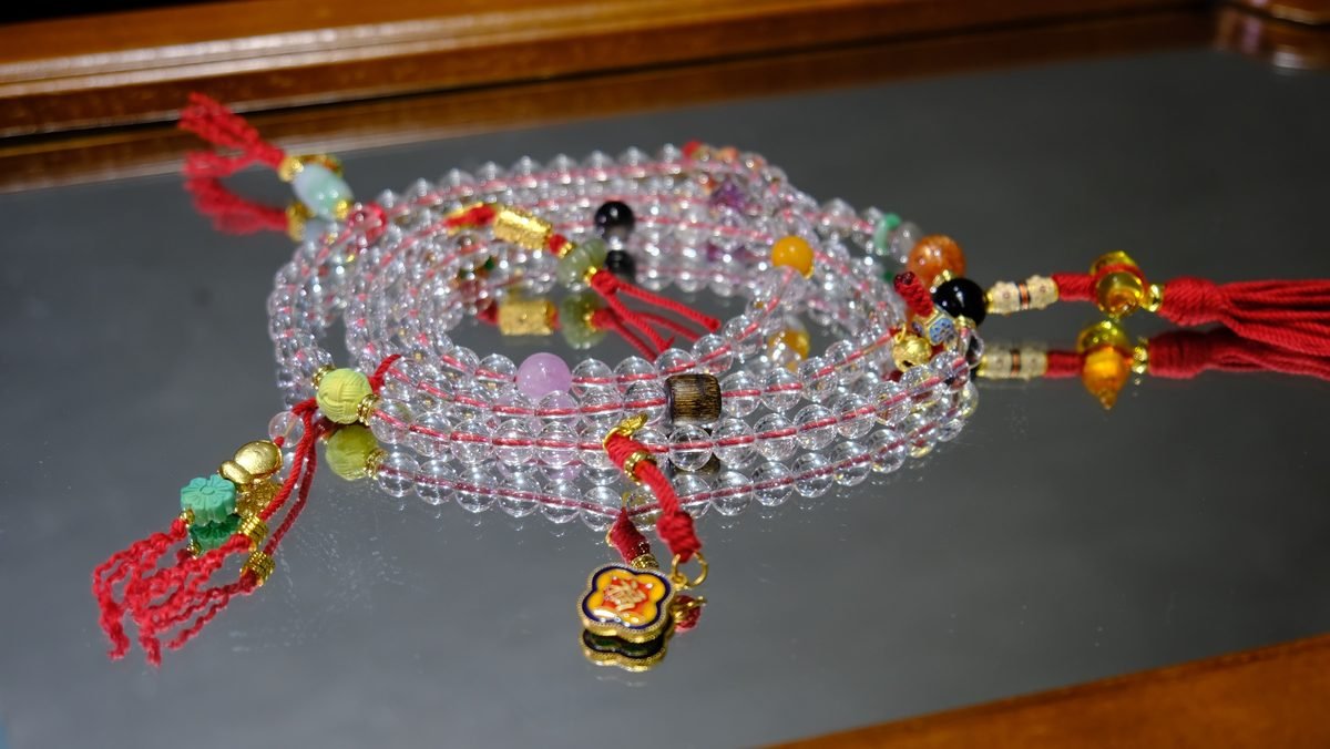 8mm 7 Chakra Balancing Bracelet with Amethyst & Clear Quartz