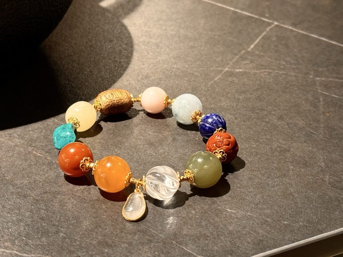 12mm 7 Chakra Balancing Bracelet with Clear Quartz & Larimar