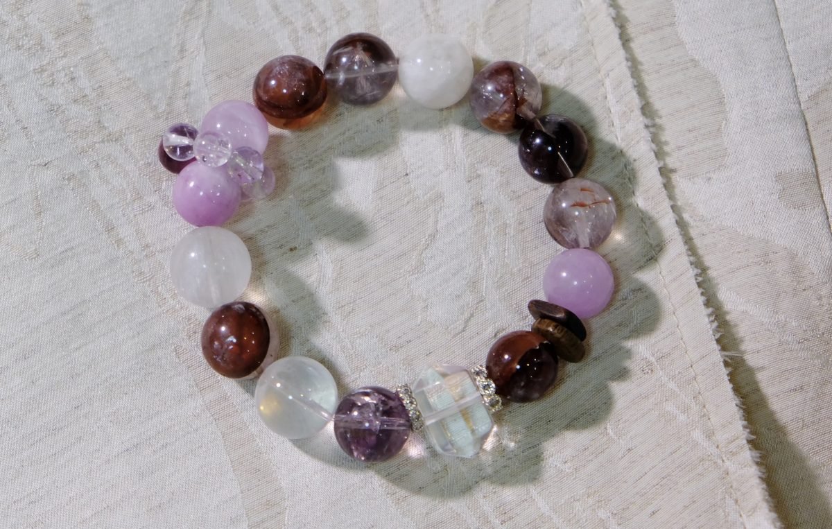 12mm Amethyst Bracelet with Kunzite