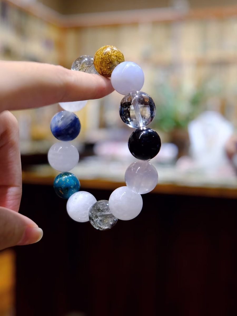 13-16mm 7 Chakra Balancing Bracelet with Green Phantom Quartz & Rainbow Moonstone - Image 4