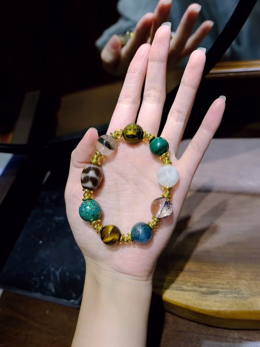 13-15mm 7 Chakra Balancing Bracelet with Green Phantom Quartz & Malachite