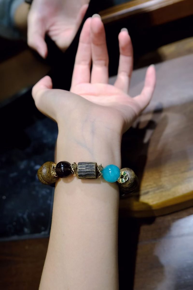 13mm 7 Chakra Balancing Bracelet with Smoky Quartz & Lapis Lazuli - Image 5