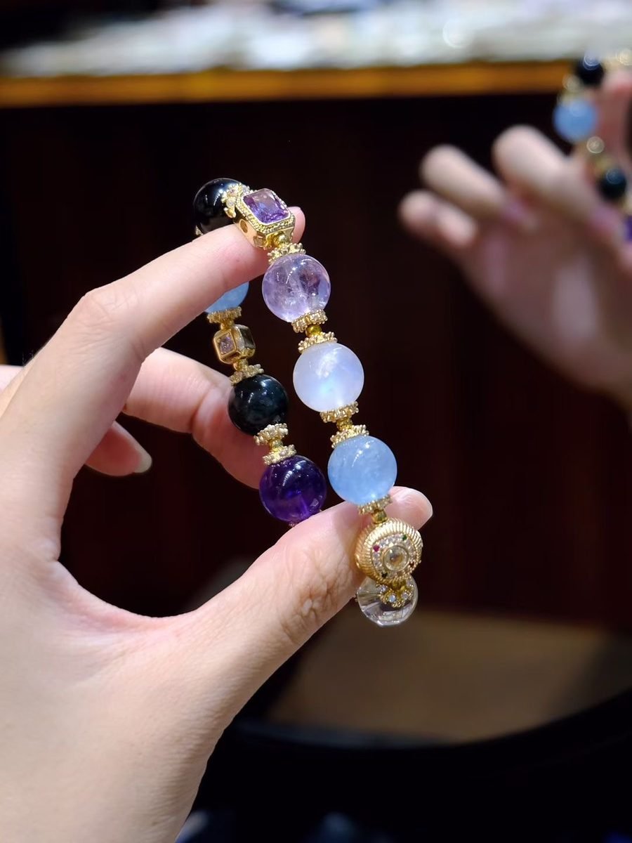 7 Chakra Balancing Bracelet with Amethyst & Rutilated Quartz — Ref. 01150 - Image 2