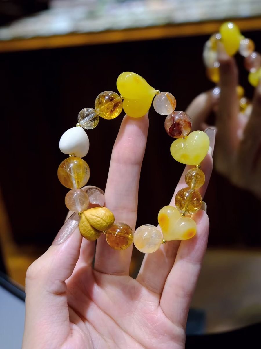 7 Chakra Balancing Bracelet with Amber
