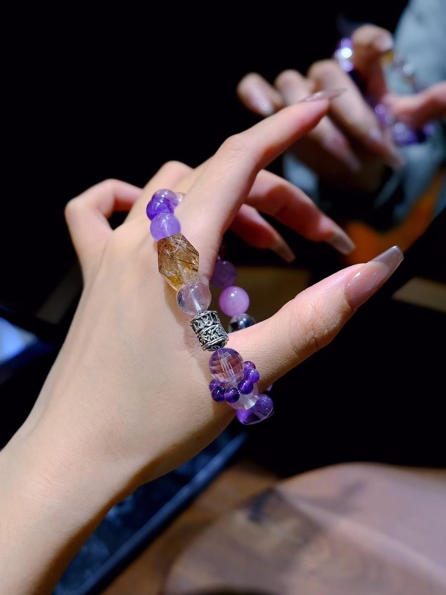 Amethyst Baroque Bracelet with Clear Quartz & Kunzite — Ref. 01360 - Image 2