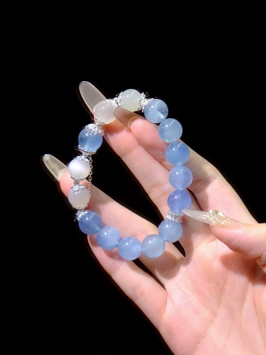 10mm Rainbow Moonstone Bracelet with Aquamarine