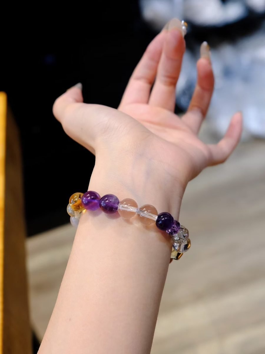 9-10mm Amethyst Bracelet with Clear Quartz - Image 5