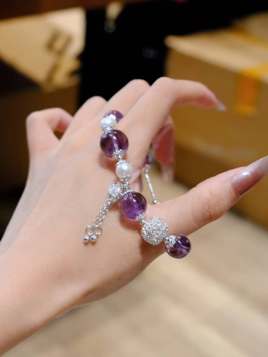7-13mm Amethyst Bracelet with Clear Quartz & Freshwater Pearl - Image 2