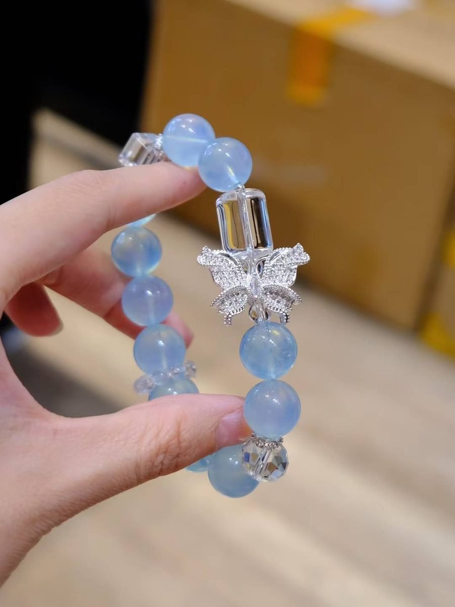 9-11mm Rainbow Moonstone Bracelet with Clear Quartz & Aquamarine - Image 2