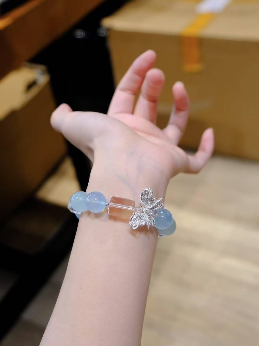 9-11mm Rainbow Moonstone Bracelet with Clear Quartz & Aquamarine - Image 5