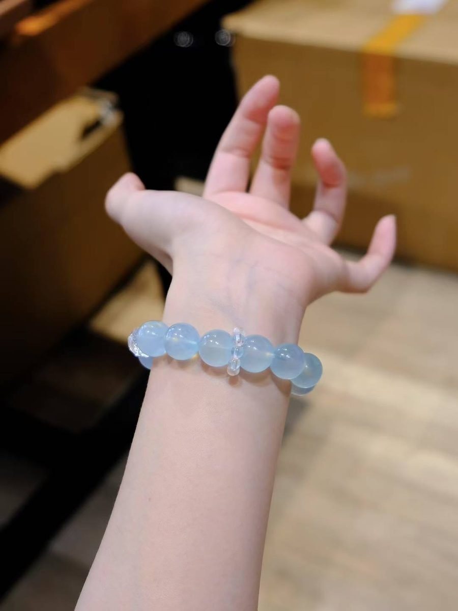 9-11mm Rainbow Moonstone Bracelet with Clear Quartz & Aquamarine - Image 6