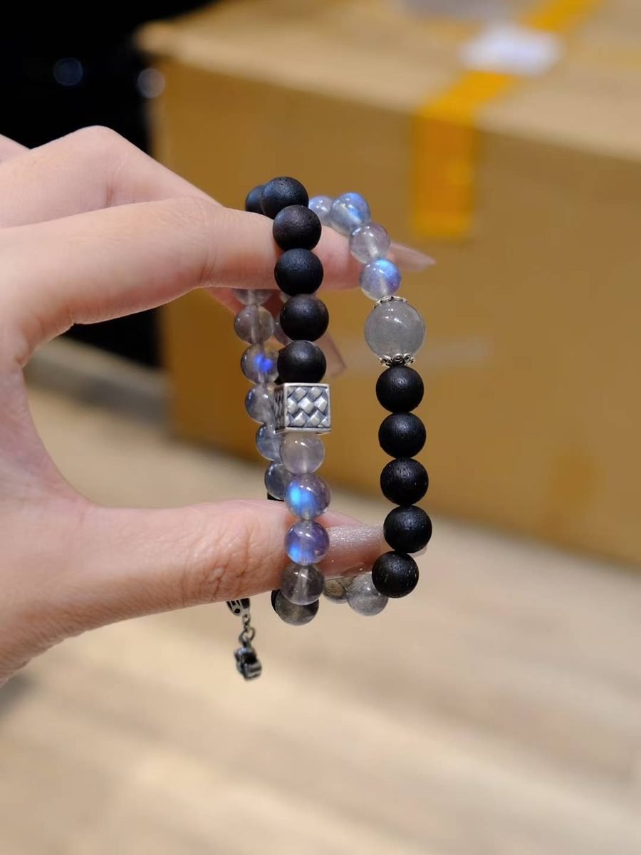 Rainbow Moonstone Bracelet — Ref. 01754 - Image 3