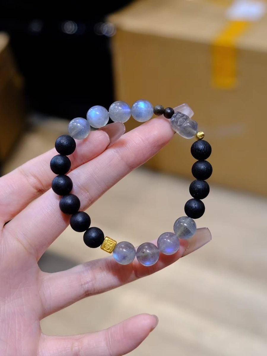 Rainbow Moonstone Bracelet — Ref. 01789
