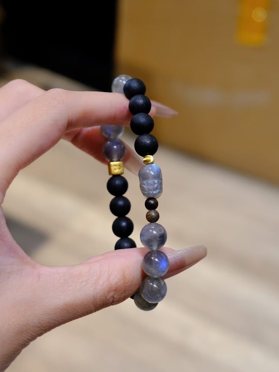 Rainbow Moonstone Bracelet — Ref. 01789 - Image 3