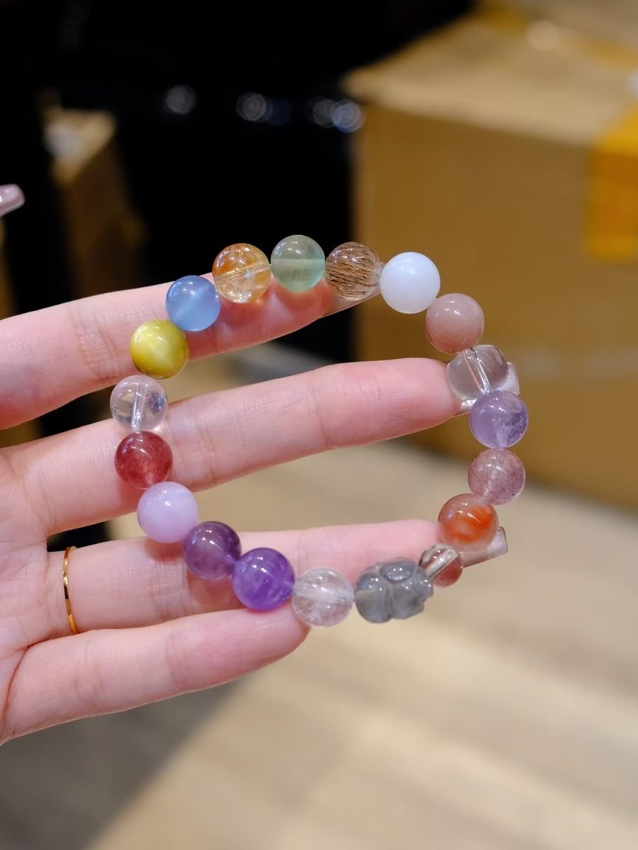 7 Chakra Balancing Bracelet with Rainbow Moonstone & Clear Quartz