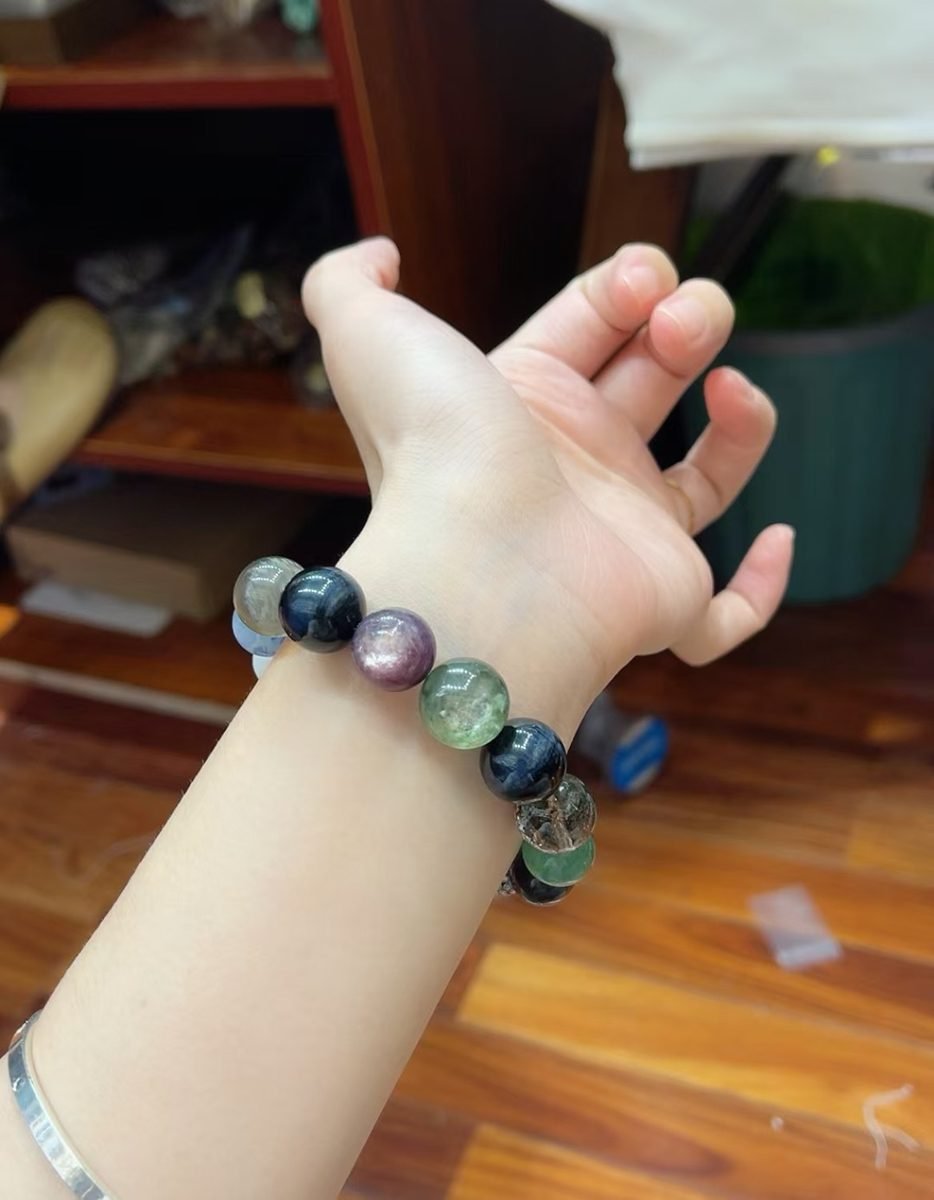 12-14mm 7 Chakra Balancing Bracelet — Ref. 01947 - Image 3