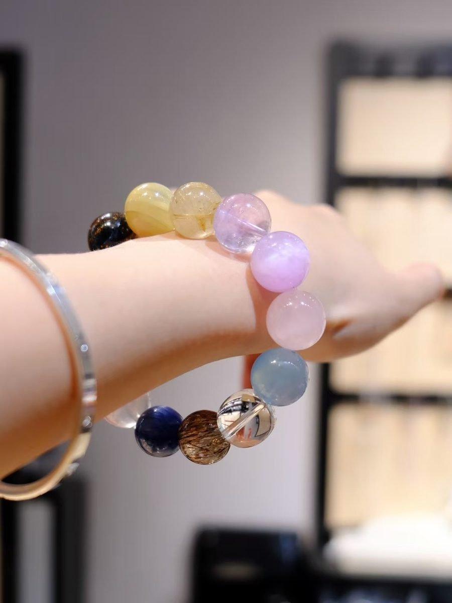 14-15mm 7 Chakra Balancing Bracelet - Image 2