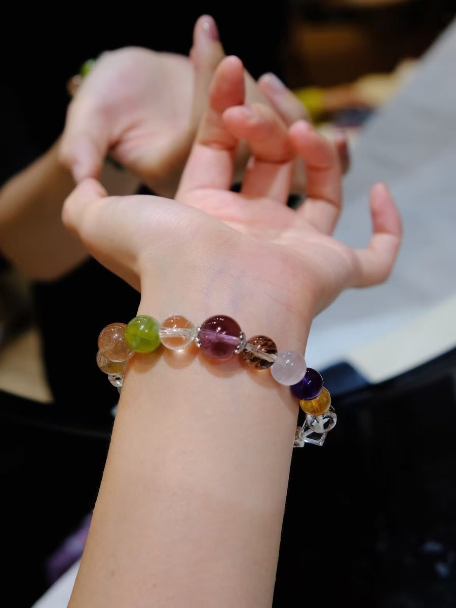 7 Chakra Balancing Bracelet with Rainbow Moonstone & Rose Quartz — Ref. 02097 - Image 3