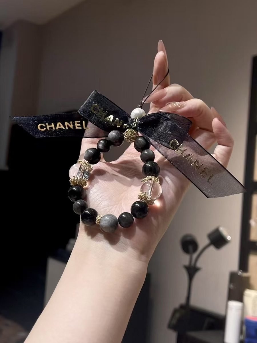 10-14mm Black Obsidian Ornament with Clear Quartz