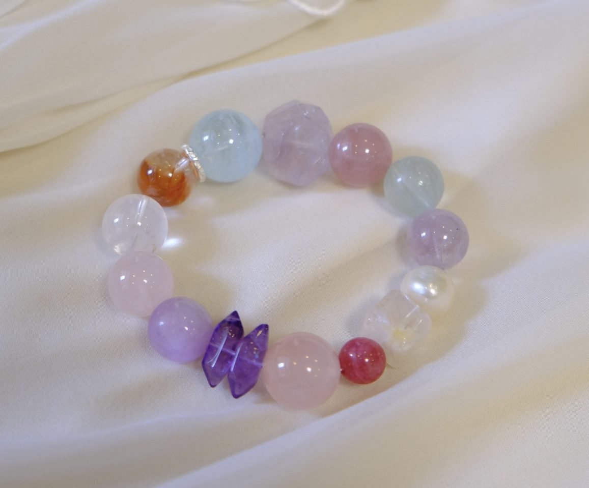 Ice-Crystal 7 Chakra Balancing Bracelet with Rose Quartz & Amethyst